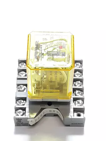 IDEC RR3PA-UL DC24V Relay 24VDC Coil 