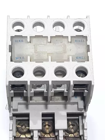 Cutler-Hammer 306GN3 SER.B1 Contactor 24V Coil / C320KGT6 Series A2 Aux 