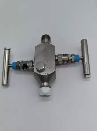 Anderson Greenwood M251VIS-4M Block and Bleed Valve 