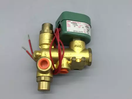 NEW ASCO 8300D64U NEW ASCO RED HAT SOLENOID VALVE 3/8