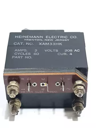 Heinemann Electric Co. XAM33HK Circuit Breaker 3A 208VAC 