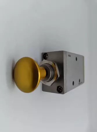  CLIPPARD MMV-P4QD PUSH/PULL VALVE 