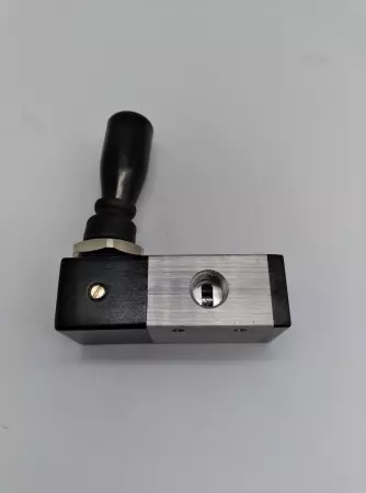  MMV-L3QD Maximatic Lever Valve 