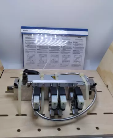 Nordson 7566582 Speed-Coat® Hot Melt Applicator W/4 Modules 