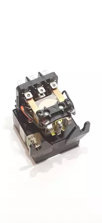 Omnetics MARI 15A1Y10 Time Switch 10A 1/3HP 240VAC 