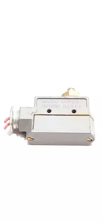 Micro Switch BZE6-2RQ 8535 Limit Switch 15A-125 250/480VAC 2A 600VAC 