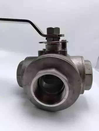 INLINE INDUSTRIES CF8M 800 3-WAY BALL VALVE 