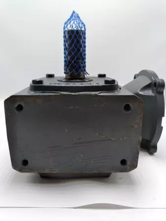 Boston Gear F72420B5G Gear Speed Reducer, Ratio 20:1, 1.77HP Input 
