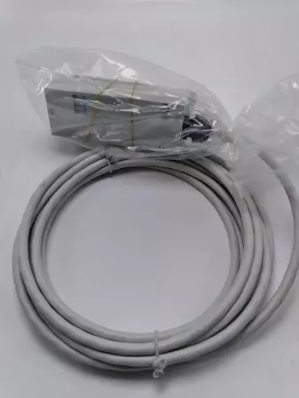 FESTO NEBV-S1W37-E5-LE10 SENSOR CONNECTING CABLE 30V 5M 