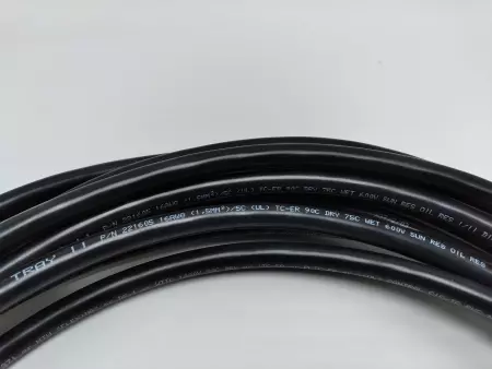 NEW Lapp 221605 Olflex® 16AWG Cable, 600V, 5 Conductor, 10M 