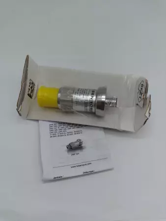 BD SENSORS 110-M100-3-5-M10-F00-1-000 PRESSURE SENSOR 