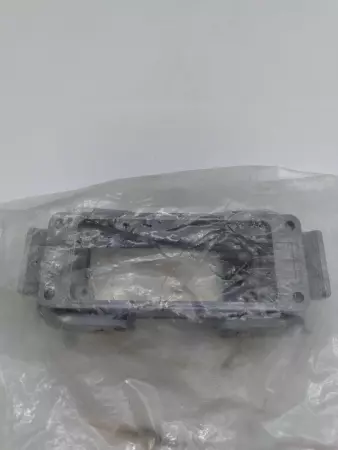 NEW HARTING HAN-16B-AGG-QB Base, Panel Mount 09300160301 06 