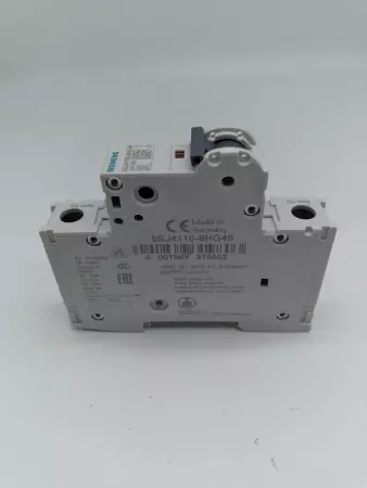 SIEMENS 5SJ4110-8HG40 Circuit Breaker 