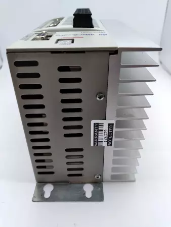  Allen-Bradley 2098-DSD-010-SC ULTRA 3000 DIGITAL SERVO DRIVE 5A/15A, SERIES C 