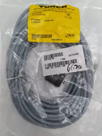NEW TURCK VAS-22-B1926-10M CABLE DIN VALVE PLUGS TYPE A 