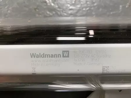 NEW Waldmann RL70E-132 Tubular Fluorescent Light 32W 