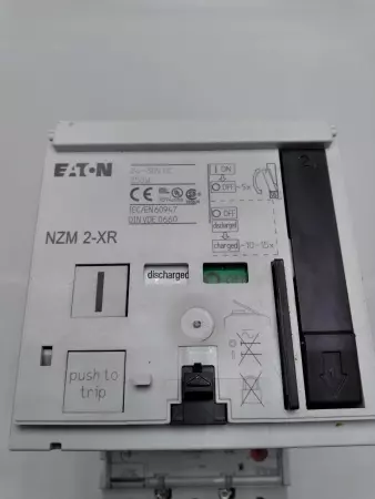 Eaton NZM N2 S125 Circuit Breaker, 600VAC/250VDC 125Amps W/Remote Operator 