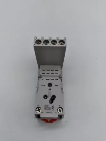  Siemens 3TX7144-4E5 RELAY SOCKET 14-PIN 