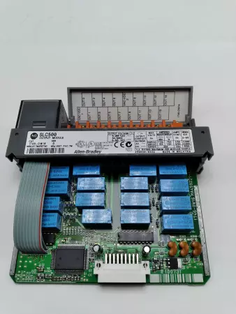 Allen-Bradley 1746-OW16 SER.D 16-Channel Relay Output Module, Series D 