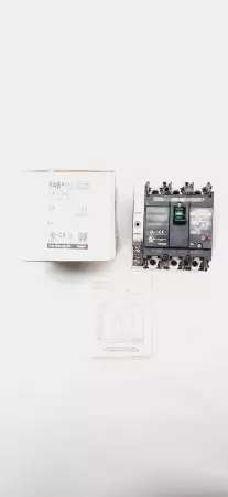 Fuji EA103AC Circuit Breaker 220VAC 75A 3P 