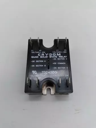 Crydom TD2420Q Solid State Relay 280VAC 15VDC 20Amp 