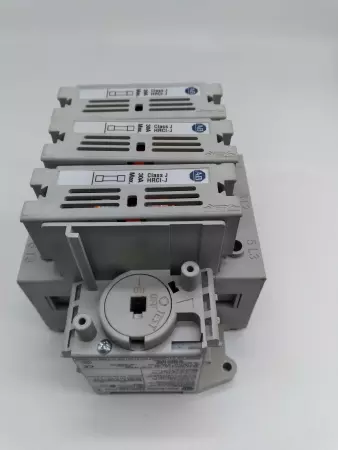  Allen-Bradley 194R-J30-1753 SER.A Fused Disconnect Rotary Switch 