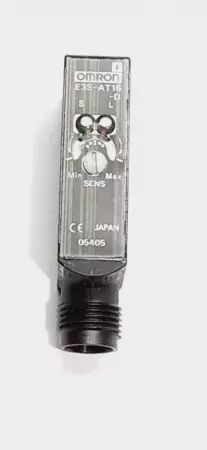 Omron E3S-AT16-D Photoelectric Sensor Switch 10-30VDC 