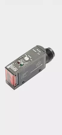 Omron E3S-AT16-D Photoelectric Switch 10-30VDC 