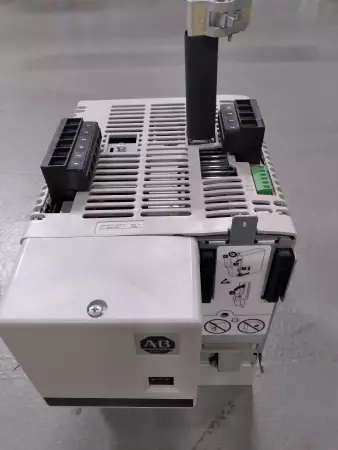 Allen-Bradley 2094-BC07-M05-M Integrated Axis Power/Converter, 45kW 