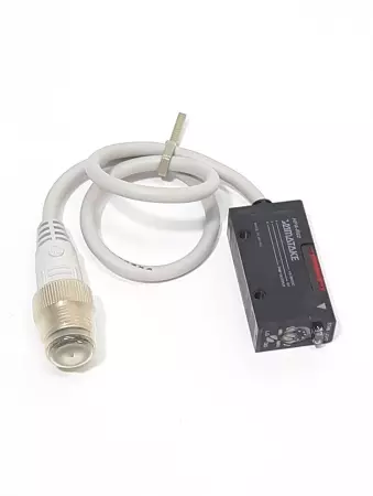 Yamatake HPA-R62/T62 Proximity Sensor Switch  10-30VDC 