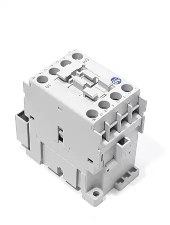 Allen-Bradley 100-C09*10 SER.A Contactor 690V 3P 32A 