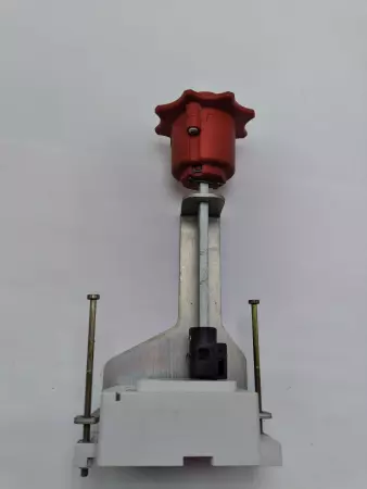  Allen-Bradley 140U-H-NH21 Rotary Operating Handle 5