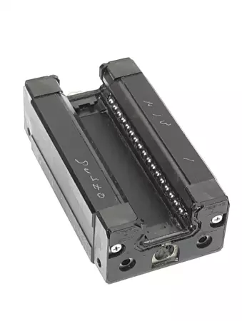 THK YN7D1573 Linear Guide Carriage 