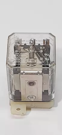 Dayton Electric 5X841F Relay 240VAC 11Amp, 120VAC Coil W/Socket Base 
