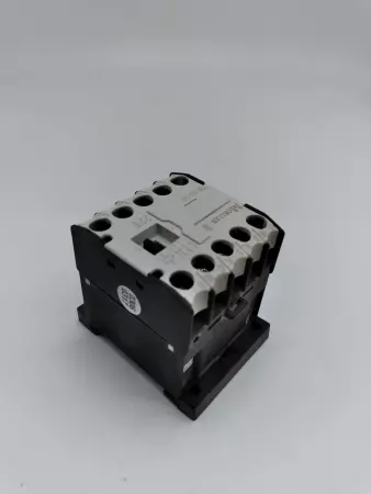 Moeller DIL ER-22 Mini Contactor Relay 4-Pole 24VDC 