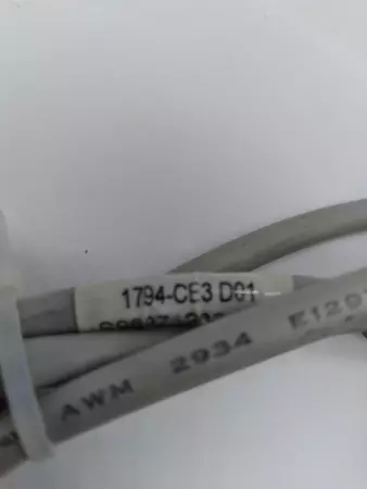  Allen-Bradley 1794-CE3-D01 I/O Cable Assembly 