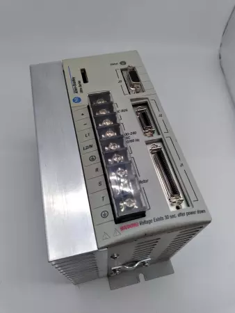 Allen-Bradley 1398-DDM-009 Ultra100 Universal Drive 1000 Watt, 15A Peak 