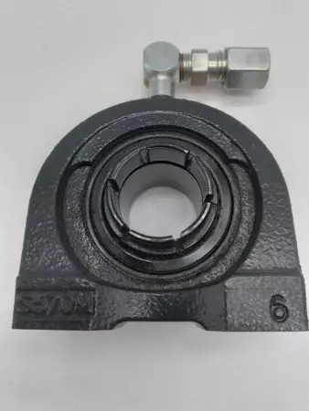 NEW SEALMASTER TB16T TAPPED BASE PILLOW BLOCK 