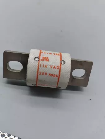  Gould Shawmut A13X300 Amp-Trap Time Delay Fuse Type 4 130V 300Amp 