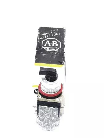 Allen-Bradley 800MR-JH4BLAK 3-Position Selector Switch 