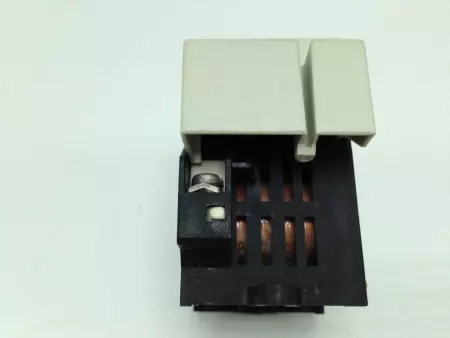  Siemens 5TT3-983 Remote Switch, 230V, 20Amp 