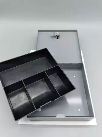  MMF 630-2700-04 Cash Box with Money Tray 7” Long Key Lock 