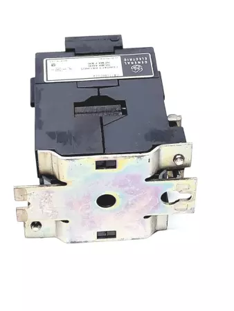 GE CR120B02022 Industrial Relay 