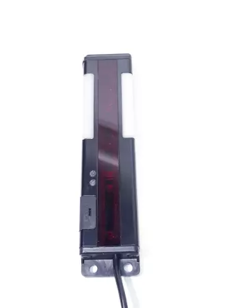 Banner PVA100P6RQ Light Curtain Receiver Sensor 