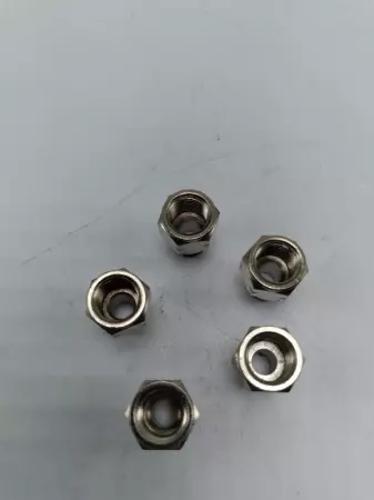 NEW BDI 2520-02-1/8 Male-Female Connector Lot of 5