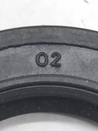 NEW  09G 20 02B Oil Seal 30mm ID 47mm OD 