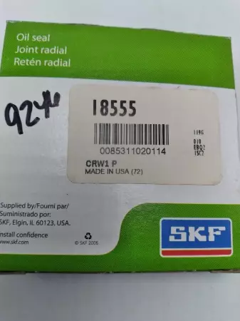 NEW SKF 18555 Oil Seal 