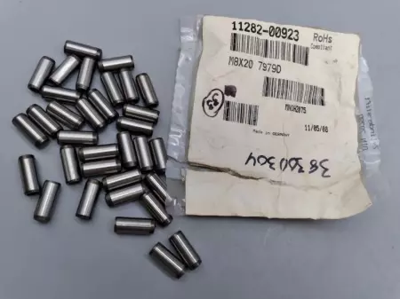 Generic 11282-00923 Dowel Pin Stainless Steel  M8X20 7979D Lot of 33