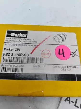 NEW Parker FBZ 8-1/4R-SS Male Connector 1/4