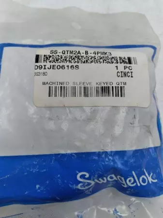 NEW Swagelok SA-QTM2A-B-4PMK3 Quick Connect Body 3/8 in. Tube 